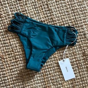 MIKOH Velzyland Skinny String Triple Looped Bottom in Honu NWT